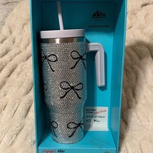 NWT TikTok Viral Silver Bow Coquette Bling Rhinestone Stanley/Tumbler 40 oz